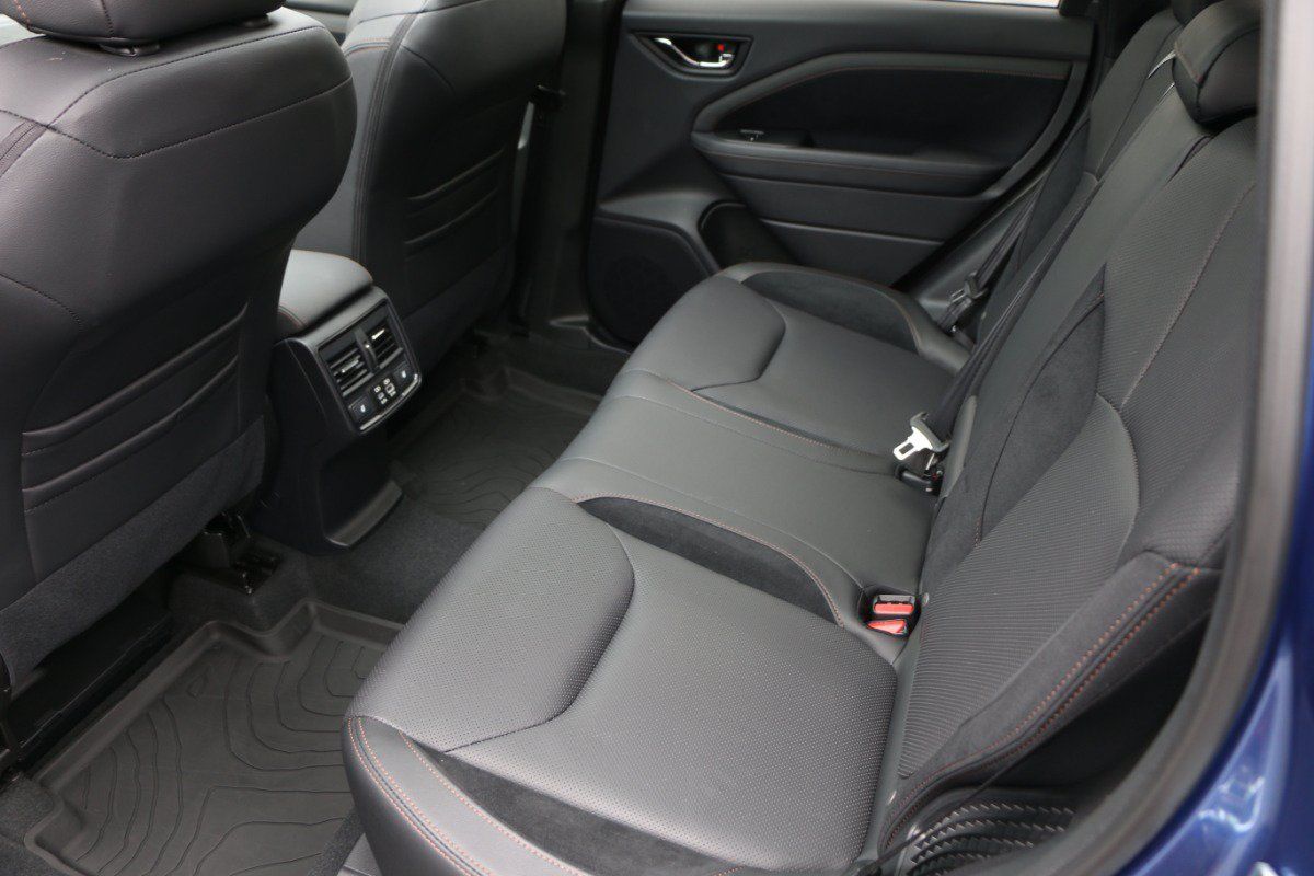 Used 2025 Subaru Forester Touring AWD/4WD image 32