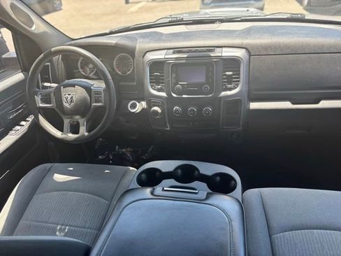 Used 2021 RAM 1500 Classic SLT RWD image 15