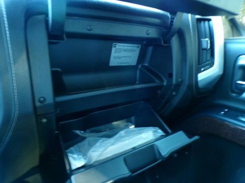 Used 2018 GMC Sierra 1500 SLT w/ SLT Premium Package image 33