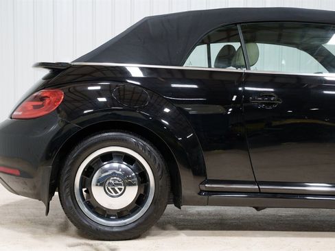 Used 2013 Volkswagen Beetle 2.5 image 10