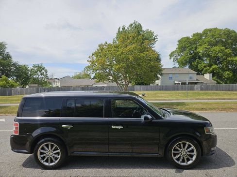 Used 2014 Ford Flex Limited AWD/4WD image 7