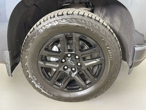 Used 2021 Chevrolet Silverado 1500 RST w/ Z71 Off-Road Package AWD/4WD image 27