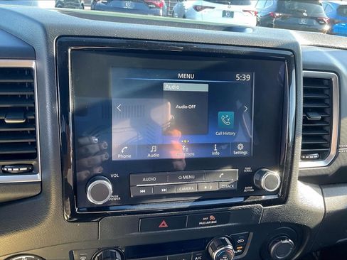Used 2023 Nissan Frontier SV w/ SV Convenience Package AWD/4WD image 30