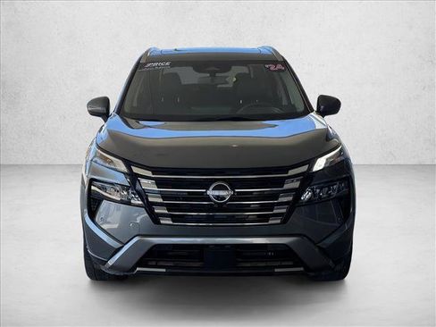 Used 2024 Nissan Rogue SL w/ SL Premium Package FWD image 6