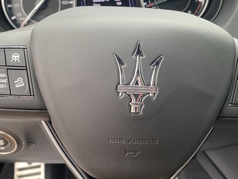 Used 2021 Maserati Levante S GranSport image 26