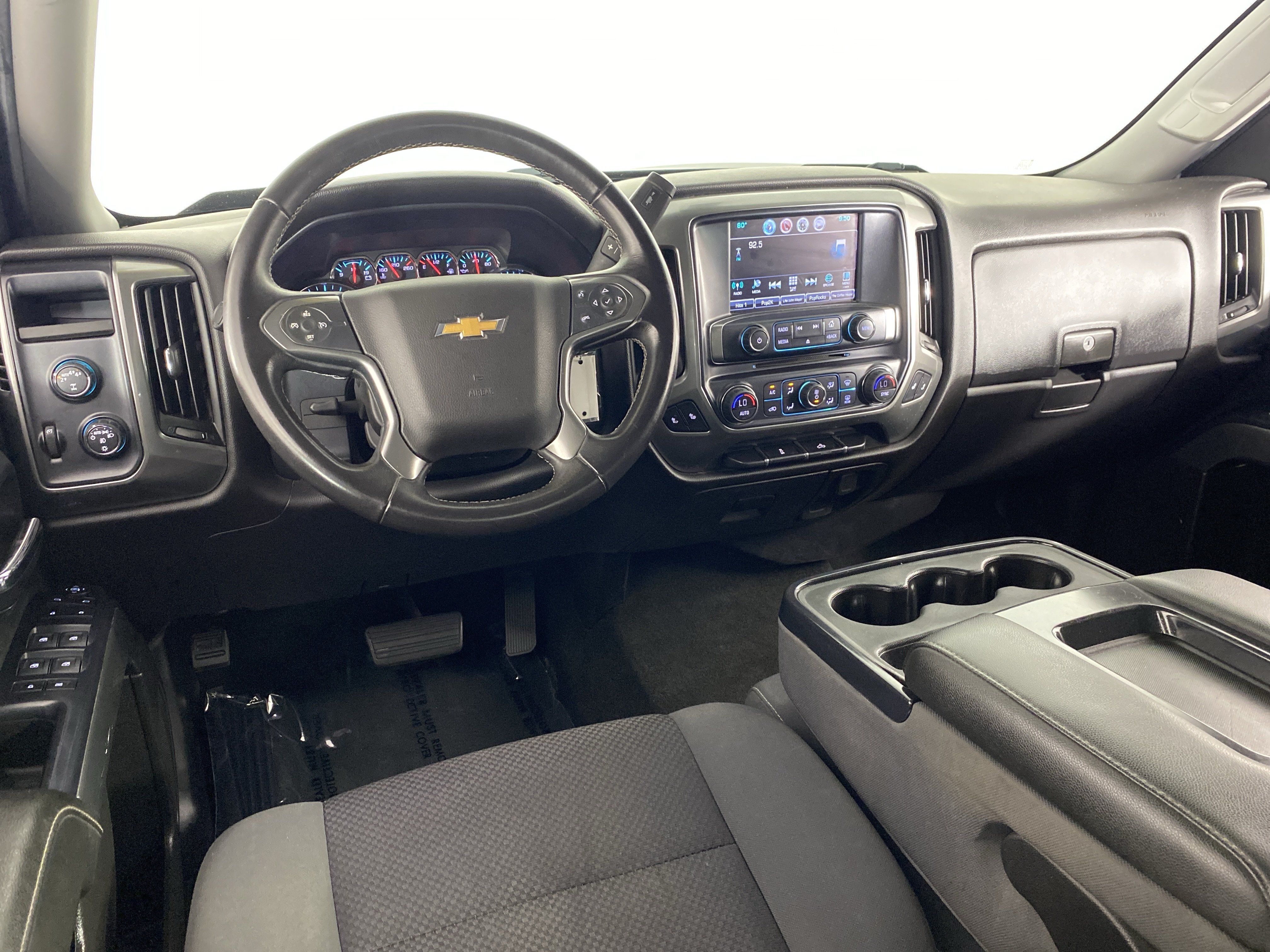 Used 2018 Chevrolet Silverado 1500 LT w/ All Star Edition AWD/4WD image 18