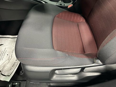 Used 2025 Toyota Corolla SE image 13