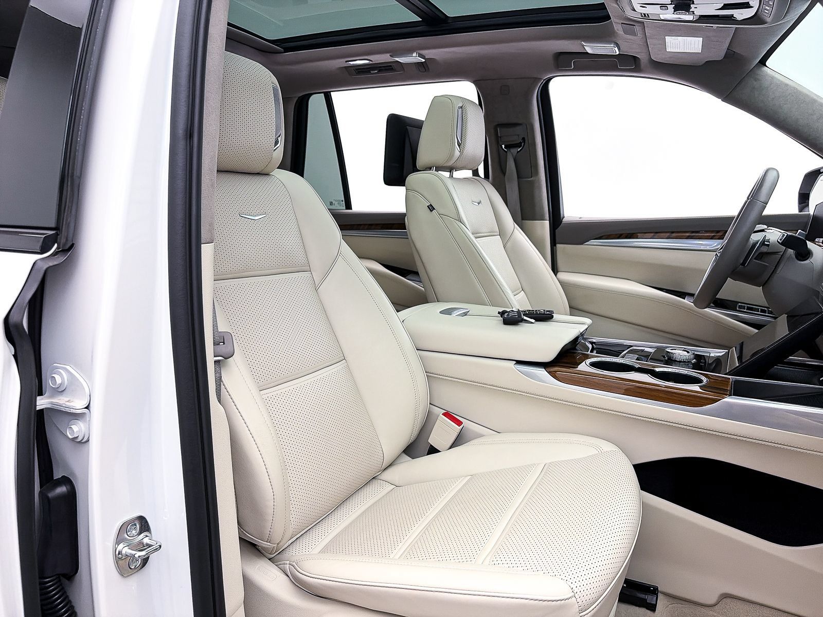Used 2025 Cadillac Escalade Sport Platinum AWD/4WD image 38