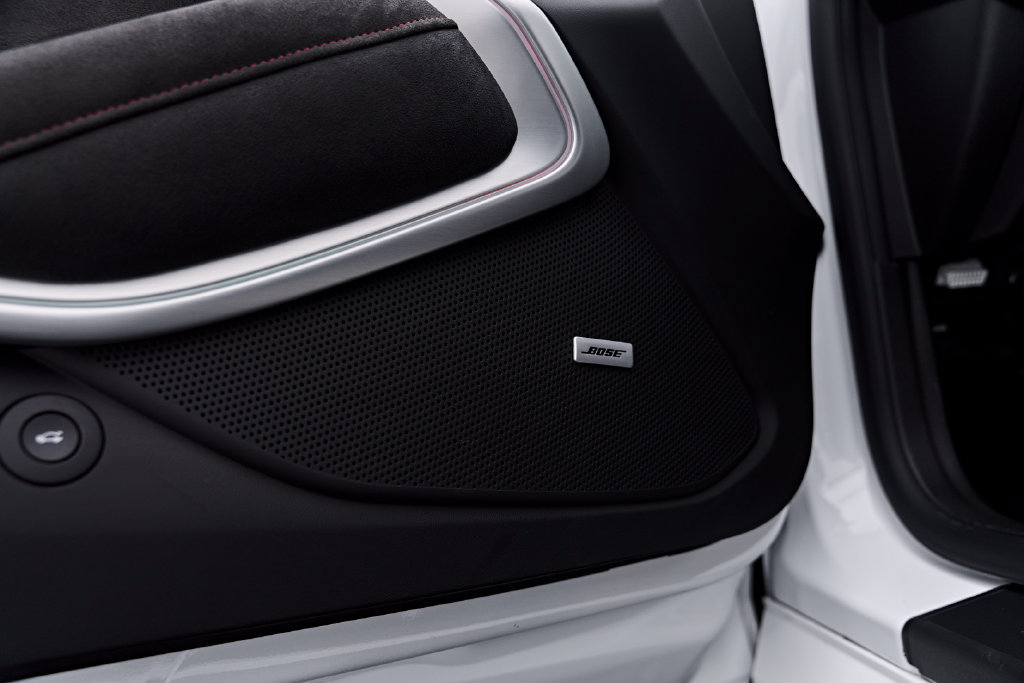 Used 2021 Chevrolet Camaro ZL1 RWD image 47