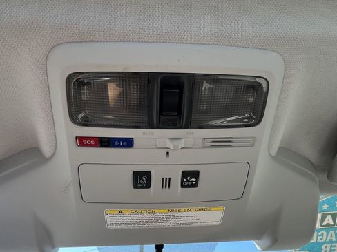 Used 2018 Subaru Forester 2.5i Premium image 9