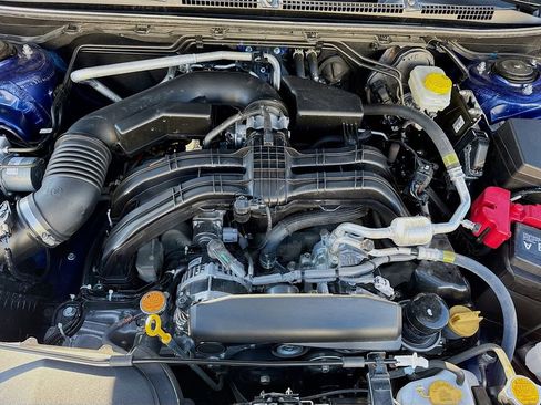 Certified 2025 Subaru Crosstrek 2.5i Limited w/ Crosstrek Mirror Package image 41