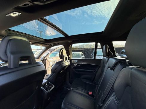 Used 2017 Volvo XC90 T6 R-Design w/ Vision Package image 29