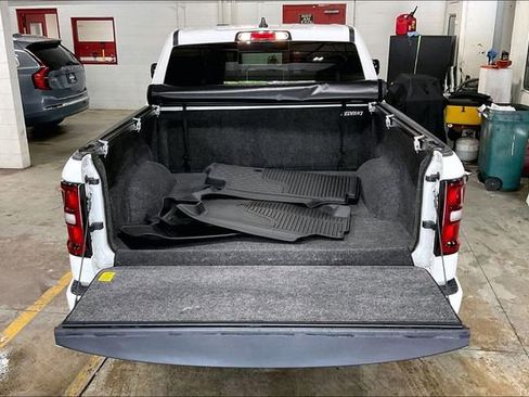 Used 2026 RAM 1500 Big Horn AWD/4WD image 18