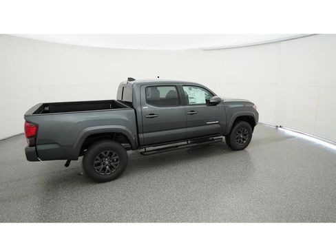 Used 2023 Toyota Tacoma SR5 w/ Technology Package image 11