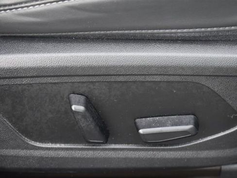 Used 2023 Kia Sorento SX image 13