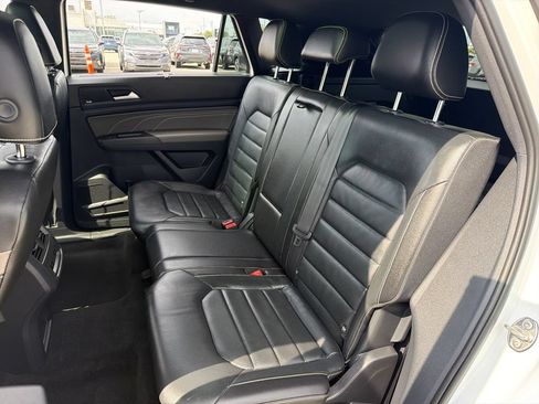 Certified 2023 Volkswagen Atlas Cross Sport SEL Premium R-Line AWD/4WD image 25