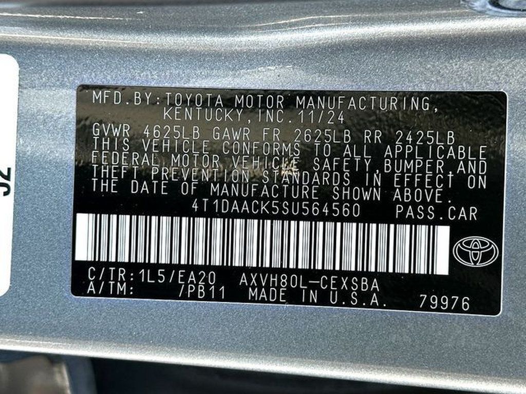 Used 2025 Toyota Camry SE w/ Convenience Package FWD image 30