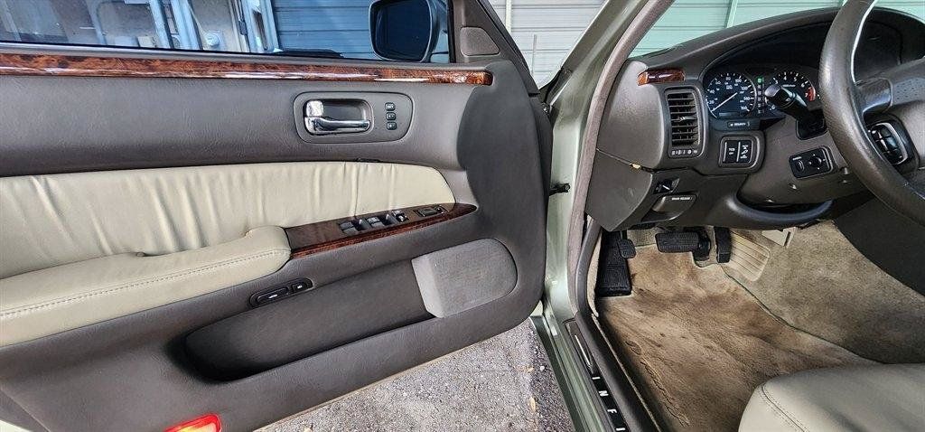 Used 1999 INFINITI Q45 Touring RWD image 30