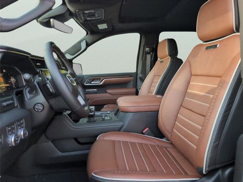 New 2026 GMC Sierra 1500 Denali Ultimate image 9