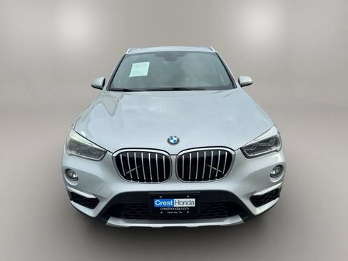 Used 2017 BMW X1 sDrive28i w/ Premium Package FWD image 2