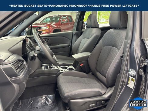 Used 2025 Subaru Forester Premium AWD/4WD image 10