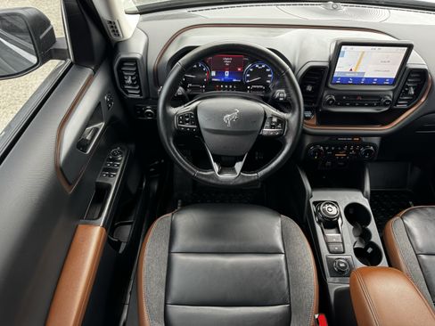 Used 2023 Ford Bronco Sport Outer Banks w/ Tech Package AWD/4WD image 14