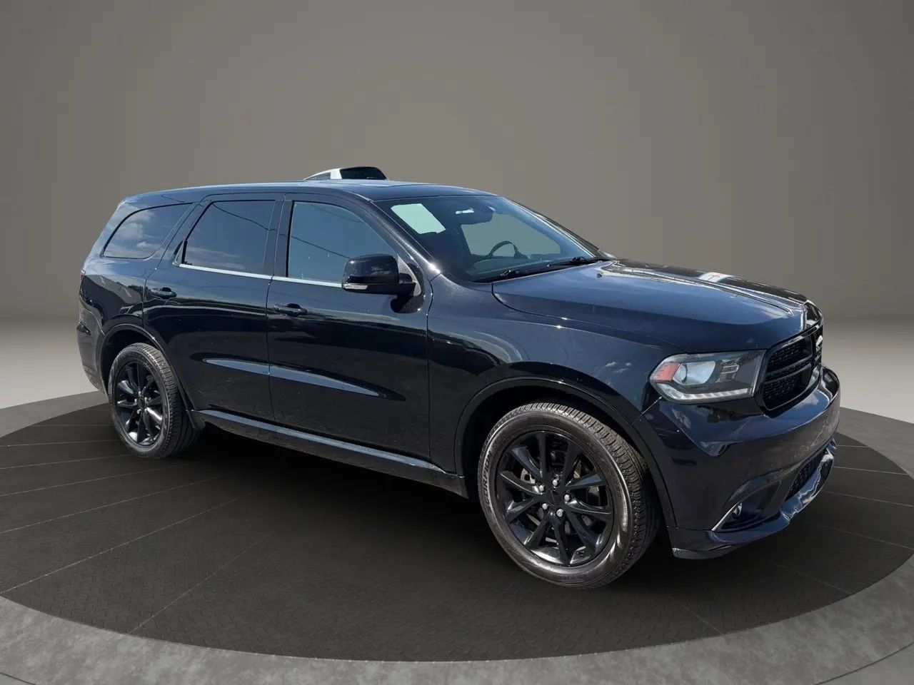 Used 2017 Dodge Durango R/T w/ Blacktop Package AWD/4WD image 7