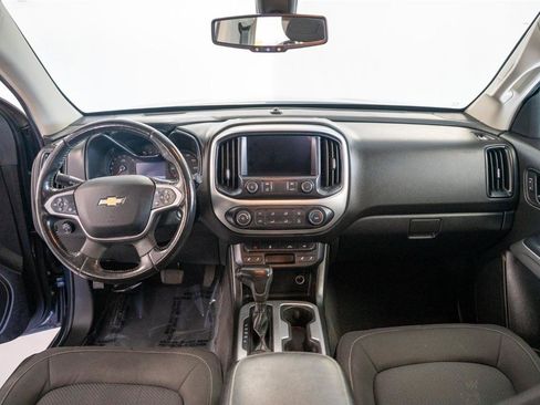 Used 2019 Chevrolet Colorado LT w/ LT Convenience Package AWD/4WD image 15