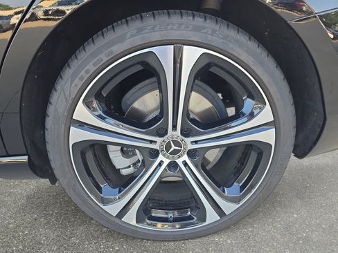 Used 2023 Mercedes-Benz C 300 Sedan image 32