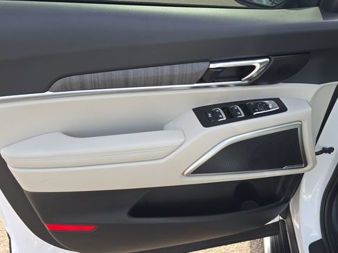 Certified 2023 Kia Telluride EX FWD image 19
