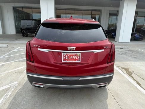 Used 2021 Cadillac XT5 Premium Luxury FWD image 5