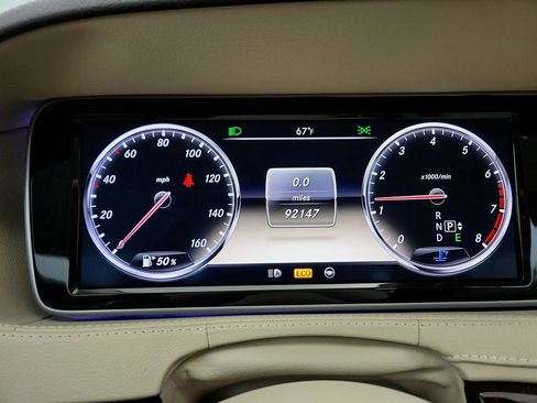 Used 2014 Mercedes-Benz S 550 Sedan image 17