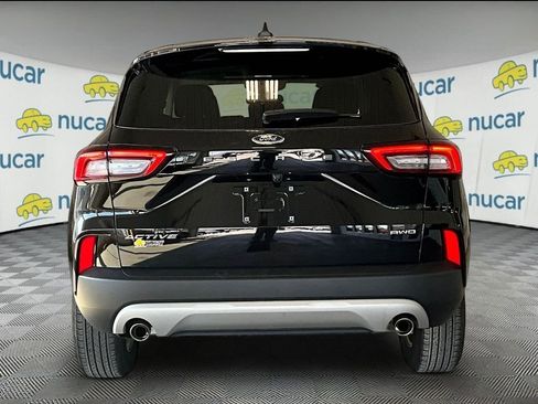 Used 2025 Ford Escape Active image 5