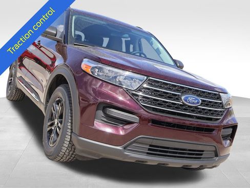 Certified 2022 Ford Explorer XLT AWD/4WD image 6