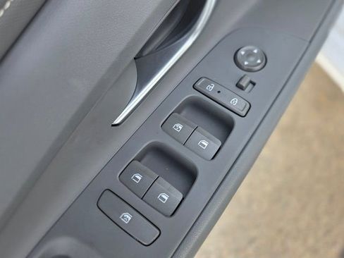 Certified 2025 Hyundai Elantra Sport image 19