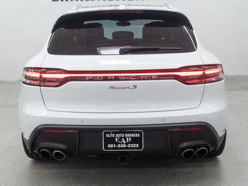 Used 2024 Porsche Macan S AWD/4WD image 4