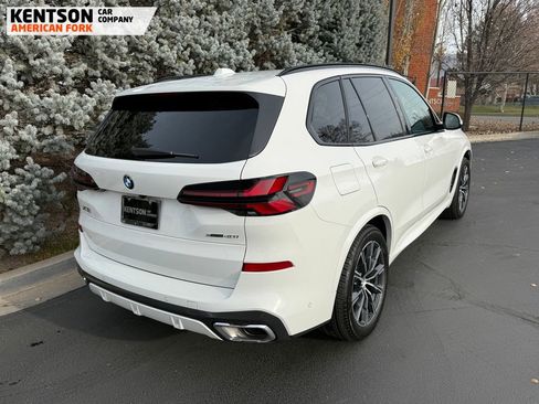 Used 2026 BMW X5 xDrive40i image 9
