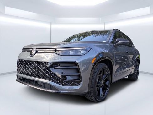 New 2026 Volkswagen Tiguan SE R-Line FWD image 7