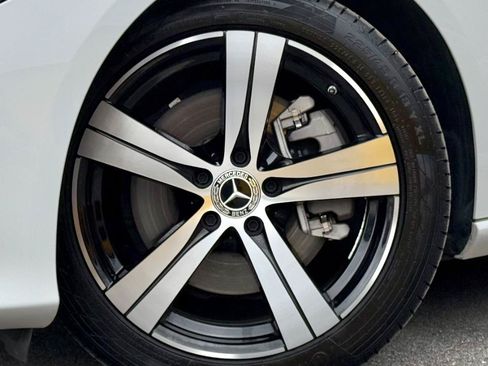 Used 2022 Mercedes-Benz C 300 Sedan image 24