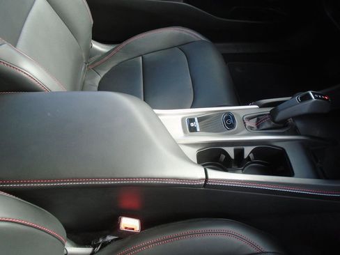 Used 2024 Dodge Charger R/T w/ Plus Group image 16