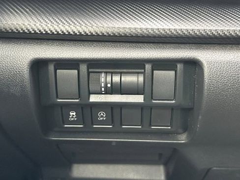 Used 2020 Subaru Crosstrek 2.0i Premium w/ Popular Package #4 image 28