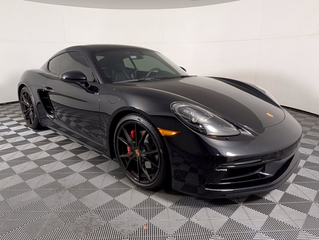 Certified 2025 Porsche 718 Cayman S RWD image 9