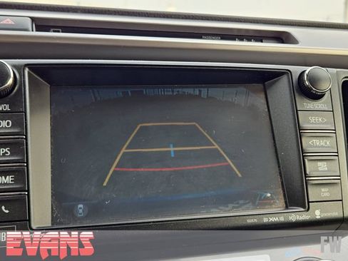 Used 2018 Toyota RAV4 Limited w/ Advanced Technology Package AWD/4WD image 9