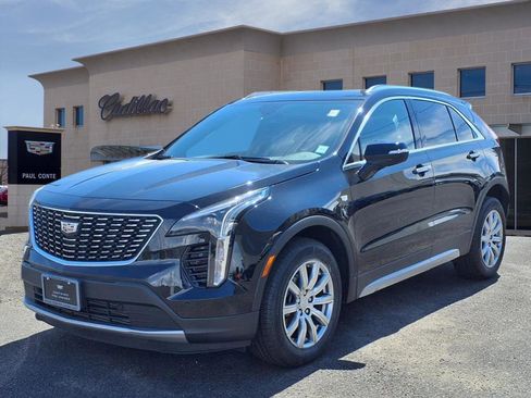 Certified 2022 Cadillac XT4 Premium Luxury w/ Safety Alert Package image 1