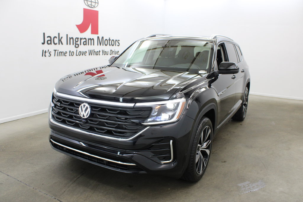 New 2026 Volkswagen Atlas SEL Premium R-Line AWD/4WD image 2