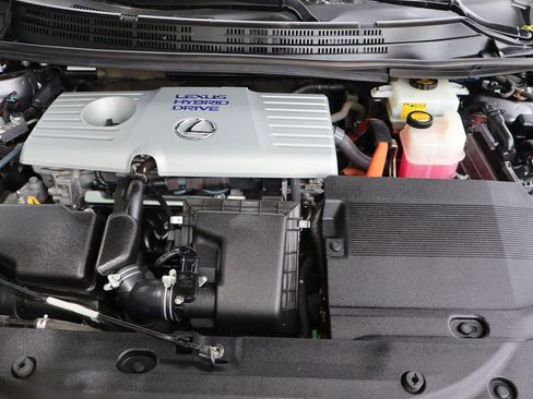 Used 2012 Lexus CT 200h Premium w/ Leather Pkg FWD image 39