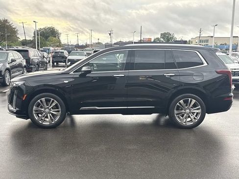 Certified 2024 Cadillac XT6 Premium Luxury AWD/4WD image 10