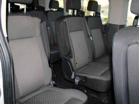 Used 2023 Ford Transit 350 XLT image 26