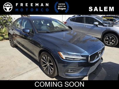 Used 2021 Volvo S60 T5 Momentum