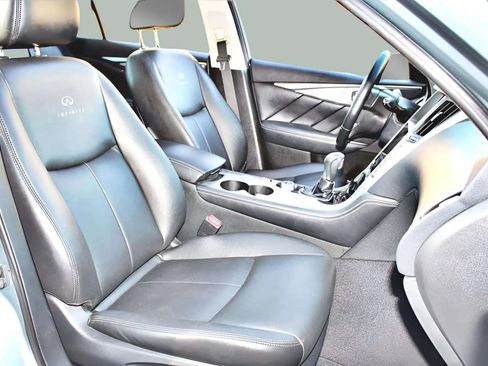 Used 2014 INFINITI Q50 Premium w/ Navigation Package image 29